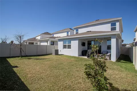 Exterior - 4724 Cragmere Loop, Clermont, FL 34711 photo 4 of 5