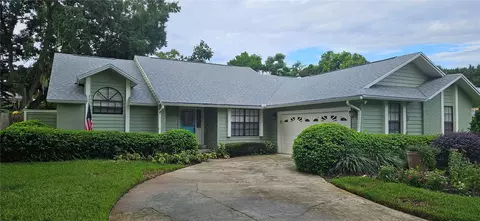2422 Carol Woods Way, Apopka, FL 32712