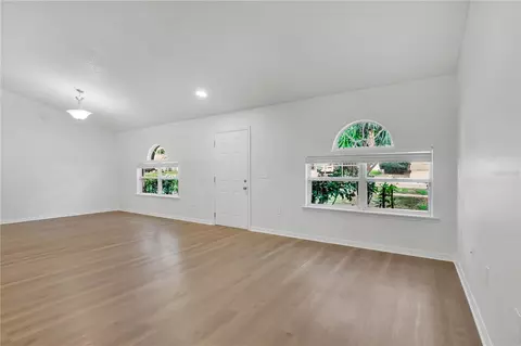 Living - 2885 White Magnolia Loop, Clermont, FL 34711 photo 5 of 7