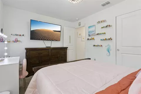 Bedroom - 3832 Pronghorn Dr, Saint Cloud, FL 34772 photo 5 of 8