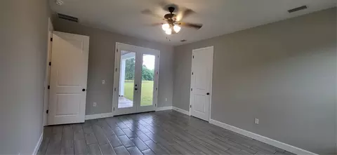 Bedroom - 1685 E Osceola Rd, Geneva, FL 32732 photo 1 of 5