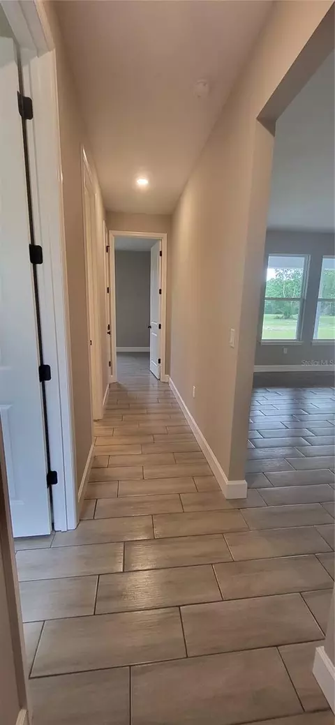 Entry Way - 1685 E Osceola Rd, Geneva, FL 32732 photo 2 of 3