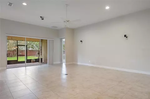 Living - 544 Douglas Edward Dr, Ocoee, FL 34761 photo 8 of 9