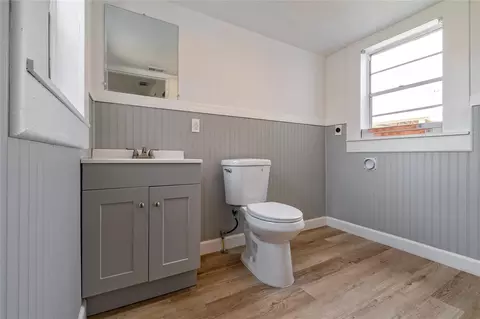 Bath - 1812 Kentucky Ave, Saint Cloud, FL 34769 photo 3 of 3