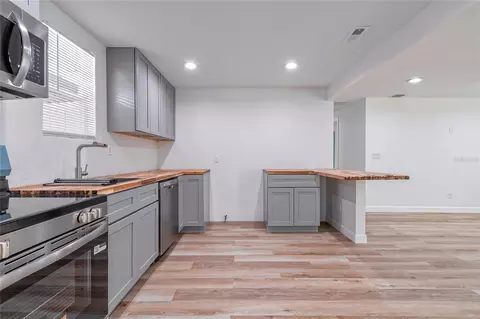 Kitchen - 1812 Kentucky Ave, Saint Cloud, FL 34769 photo 2 of 4
