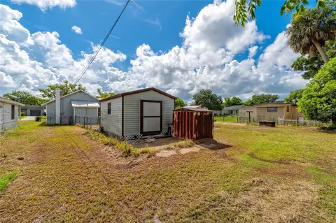 Exterior - 1812 Kentucky Ave, Saint Cloud, FL 34769 photo 7 of 10