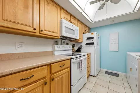 Kitchen - 6300 A1a S #A92U, Saint Augustine, FL 32080 photo 2 of 3