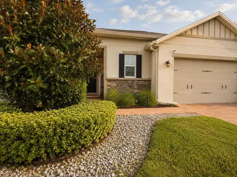 Exterior - 1463 Sourwood Dr, Ocoee, FL 34761 photo 2 of 7