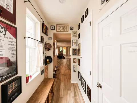 Entry Way - 1463 Sourwood Dr, Ocoee, FL 34761 photo 2 of 3