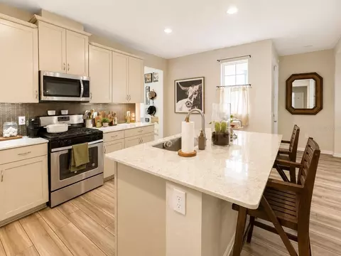 Kitchen - 1463 Sourwood Dr, Ocoee, FL 34761 photo 1 of 4
