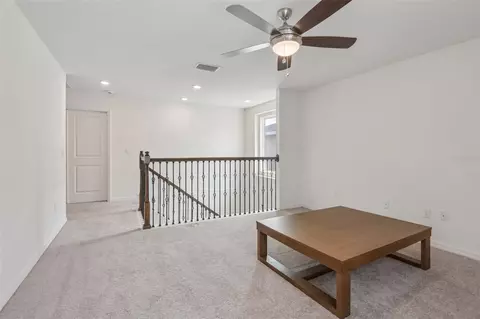 Entry Way - 9963 Sunrise View Ct, Seffner, FL 33584 photo 3 of 3