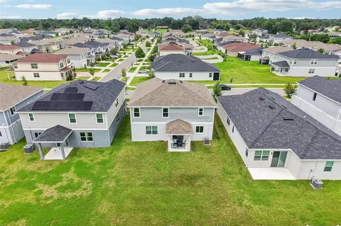 View/Area - 9963 Sunrise View Ct, Seffner, FL 33584 photo 10 of 12