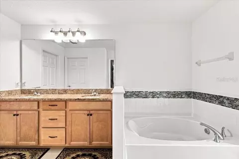 Bath - 5653 Camilla St, Saint Cloud, FL 34771 photo 1 of 8