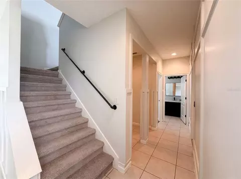 Entry Way - 881 Haring Ln, Mount Dora, FL 32757 photo 2 of 2