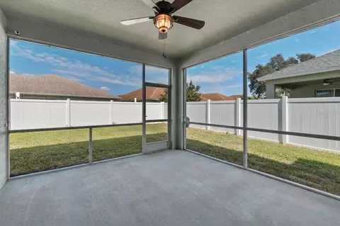 Exterior - 16021 Champlain St, Clermont, FL 34714 photo 3 of 5