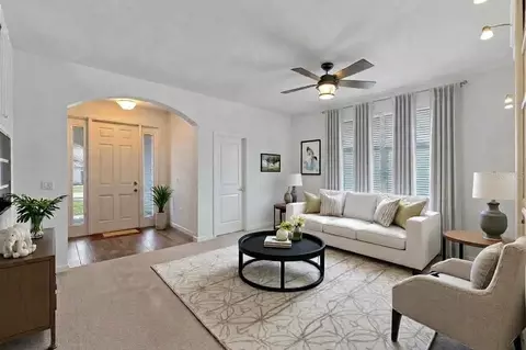 Living - 16021 Champlain St, Clermont, FL 34714 photo 5 of 7