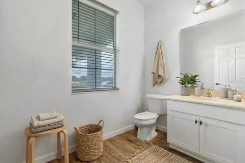 Bath - 16021 Champlain St, Clermont, FL 34714 photo 6 of 6