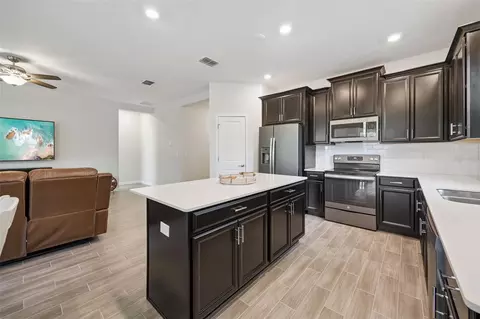 Kitchen - 5309 Amersham Ln, Saint Cloud, FL 34771 photo 1 of 3