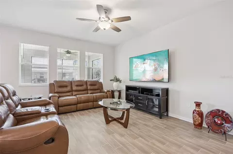 Living - 5309 Amersham Ln, Saint Cloud, FL 34771 photo 2 of 3