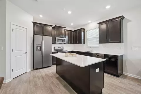 Kitchen - 5309 Amersham Ln, Saint Cloud, FL 34771 photo 2 of 3