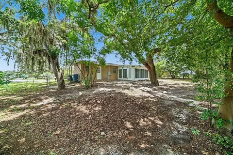 Exterior - 6925 Treehaven Dr, Spring Hill, FL 34606 photo 5 of 7
