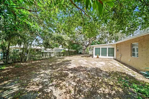 Exterior - 6925 Treehaven Dr, Spring Hill, FL 34606 photo 7 of 7