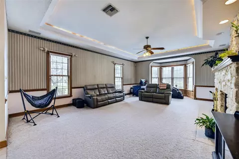 Living - 4657 Hickory Tree Rd, Saint Cloud, FL 34772 photo 2 of 4