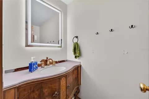 Bath - 4657 Hickory Tree Rd, Saint Cloud, FL 34772 photo 1 of 5