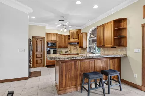 Kitchen - 4657 Hickory Tree Rd, Saint Cloud, FL 34772 photo 2 of 7