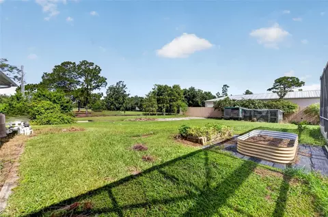 Exterior - 4657 Hickory Tree Rd, Saint Cloud, FL 34772 photo 10 of 14