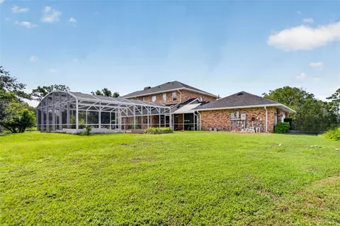 Exterior - 4657 Hickory Tree Rd, Saint Cloud, FL 34772 photo 11 of 14