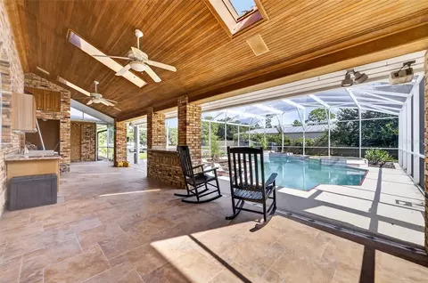 Exterior - 4657 Hickory Tree Rd, Saint Cloud, FL 34772 photo 2 of 14