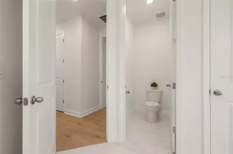 Entry Way - 14360 Crest Palm Ave, Windermere, FL 34786 photo 4 of 7