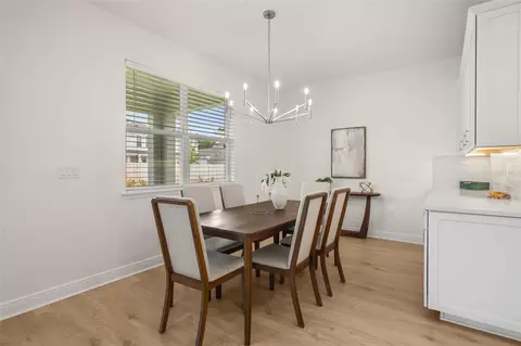 Dining - 14360 Crest Palm Ave, Windermere, FL 34786 photo 2 of 2