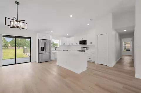 Kitchen - 1192 Liza St, Saint Cloud, FL 34771 photo 4 of 7