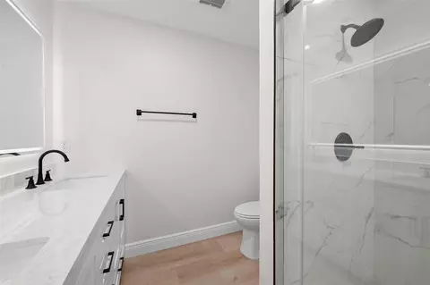 Bath - 1192 Liza St, Saint Cloud, FL 34771 photo 3 of 7