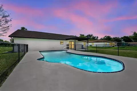 Exterior - 1192 Liza St, Saint Cloud, FL 34771 photo 10 of 11