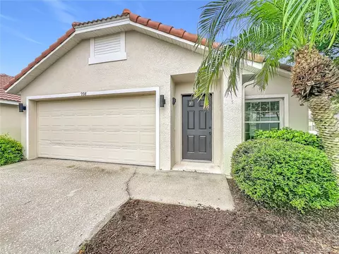998 White Springs Ln, Winter Springs, FL 32708