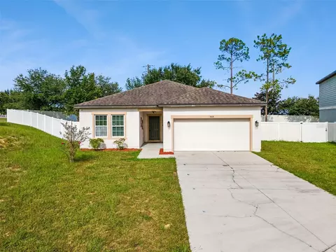 1025 Margot Ln, Lake Wales, FL 33853
