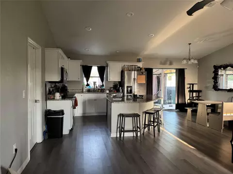 Kitchen - 19 Willow Run, Ocala, FL 34472 photo 2 of 3