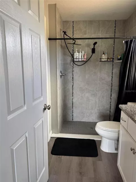 Bath - 19 Willow Run, Ocala, FL 34472 photo 1 of 7