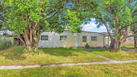 Exterior - 1502 Egan Dr, Orlando, FL 32822 photo 1 of 1