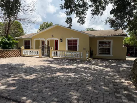 711 S Emory Ave, Kissimmee, FL 34741