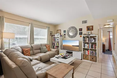 Living - 1104 Malcom Rd, Ocoee, FL 34761 photo 1 of 1