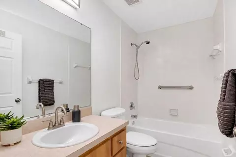 Bath - 40621 E 2nd, Umatilla, FL 32784 photo 2 of 2