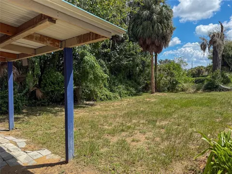 Exterior - 19 N Mary St, Eustis, FL 32726 photo 12 of 12