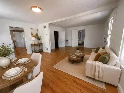 Living - 19 N Mary St, Eustis, FL 32726 photo 7 of 8