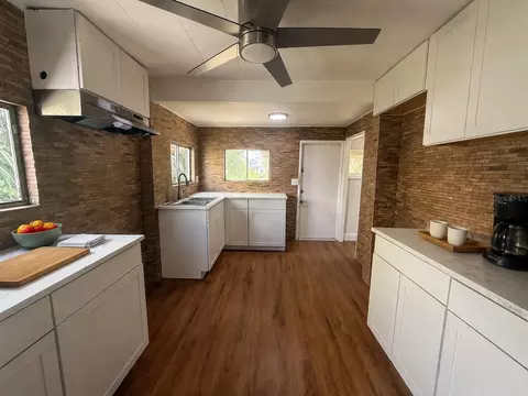 Kitchen - 19 N Mary St, Eustis, FL 32726 photo 3 of 7