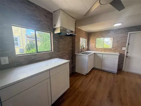 Kitchen - 19 N Mary St, Eustis, FL 32726 photo 6 of 7
