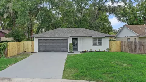 7711 Lakeside Woods Dr, Orlando, FL 32810